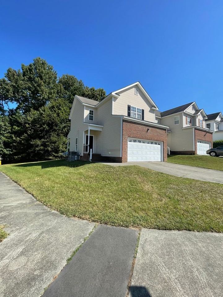 4201 Beacon Crest Way - Photo 3 of 25