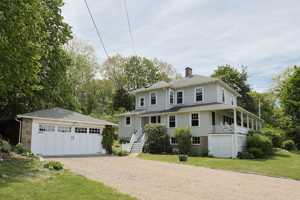 featured image of 64 Riverview Rd