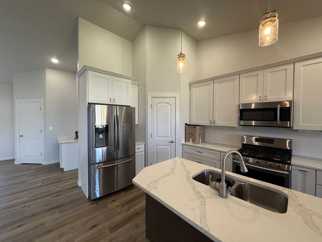 9 Mulberry Loop Ne - Photo 6 of 19