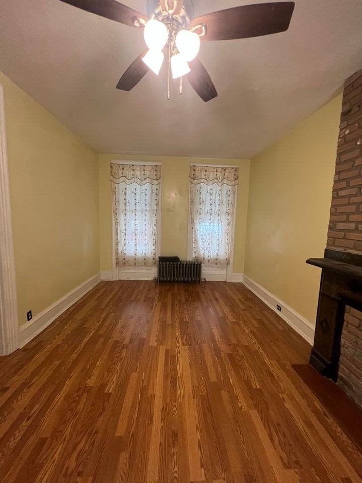 124 N 3rd St - Photo 3 of 18