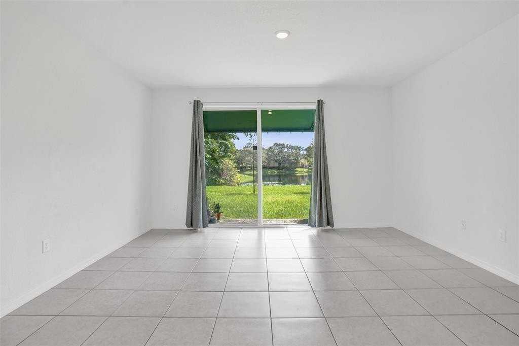 4748 Sw 63rd Ter #4748 - Photo 5 of 31