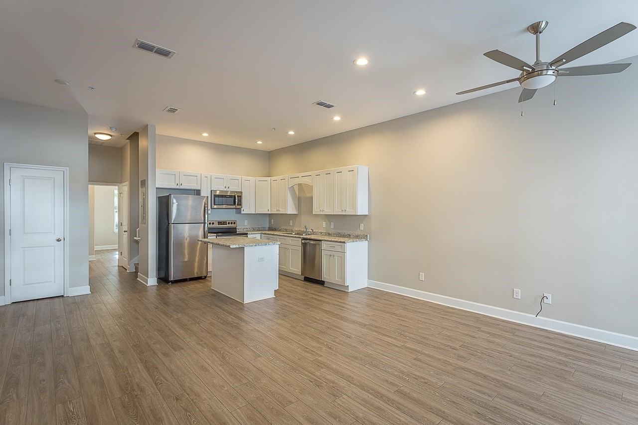 2170 SE Capital Circle unit: Multiple - Photo 2 of 27