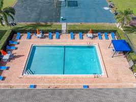 featured image of 1245 Palm Bay Rd Ne