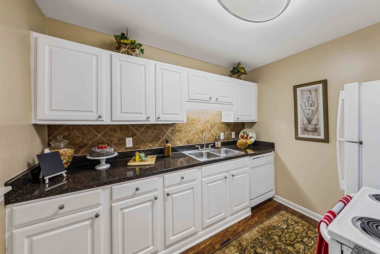 The Park at Marbella - Photo 5 of 27