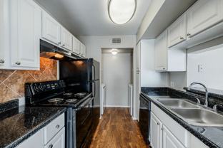 The Park at Lake Como - Photo 1 of 1