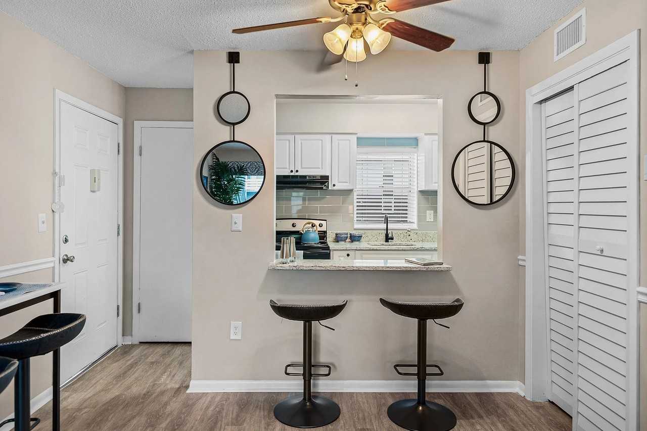 The Park at Rialto - Photo 5 of 35