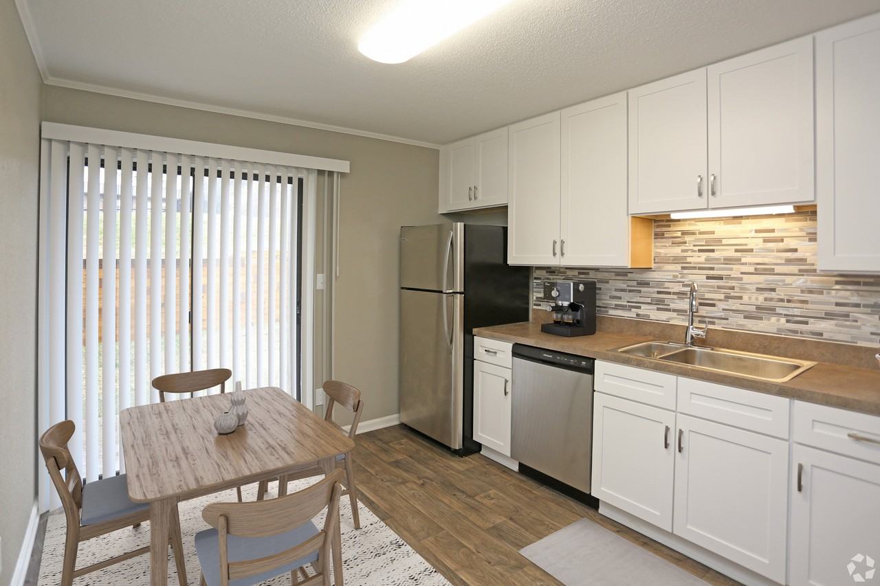 Salem Ridge - Photo 6 of 24