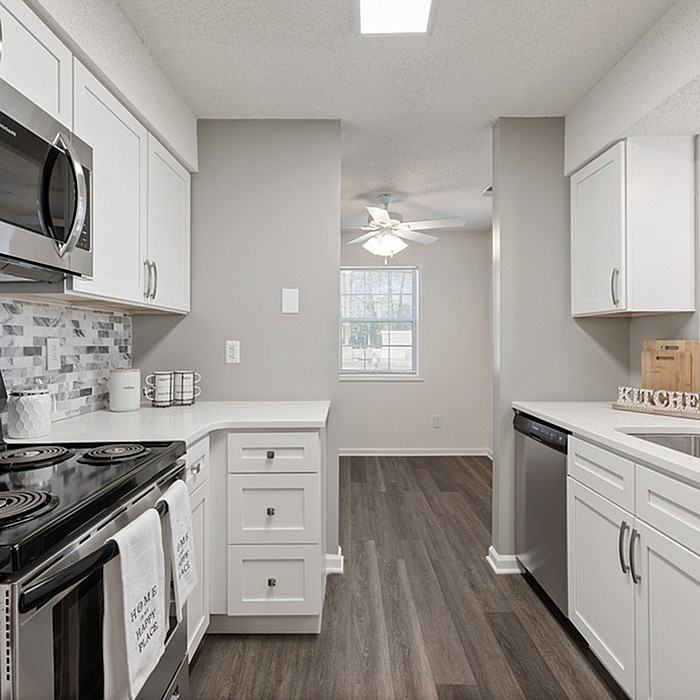 Biscayne - Photo 6 of 21