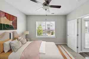 featured image of 1042 N Main St