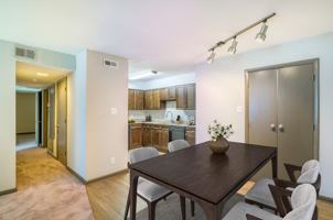 featured image of 900 Lakeview Avenue