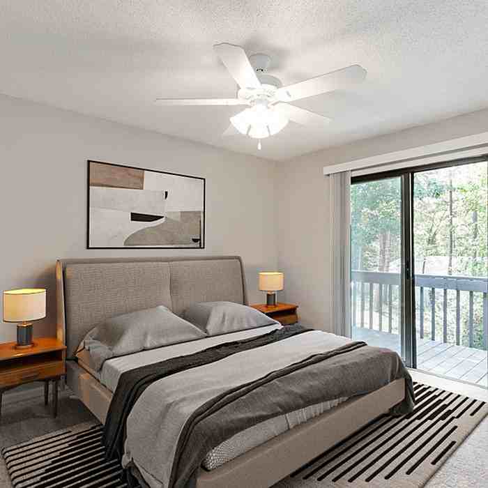 Country Club - Photo 2 of 39