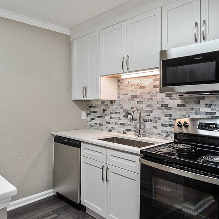 The Flats at Salem - Photo 2 of 40