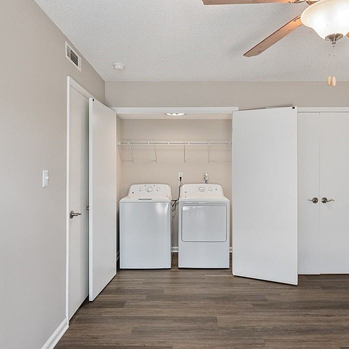 The Flats at Salem - Photo 5 of 40