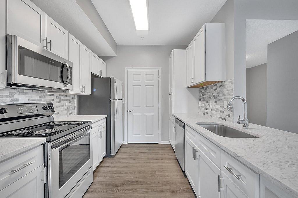 Woodcreek Farms - Photo 4 of 50