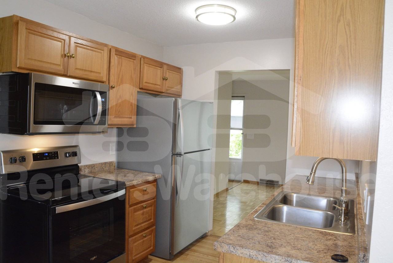 15331 Trillium Cir - Photo 2 of 16