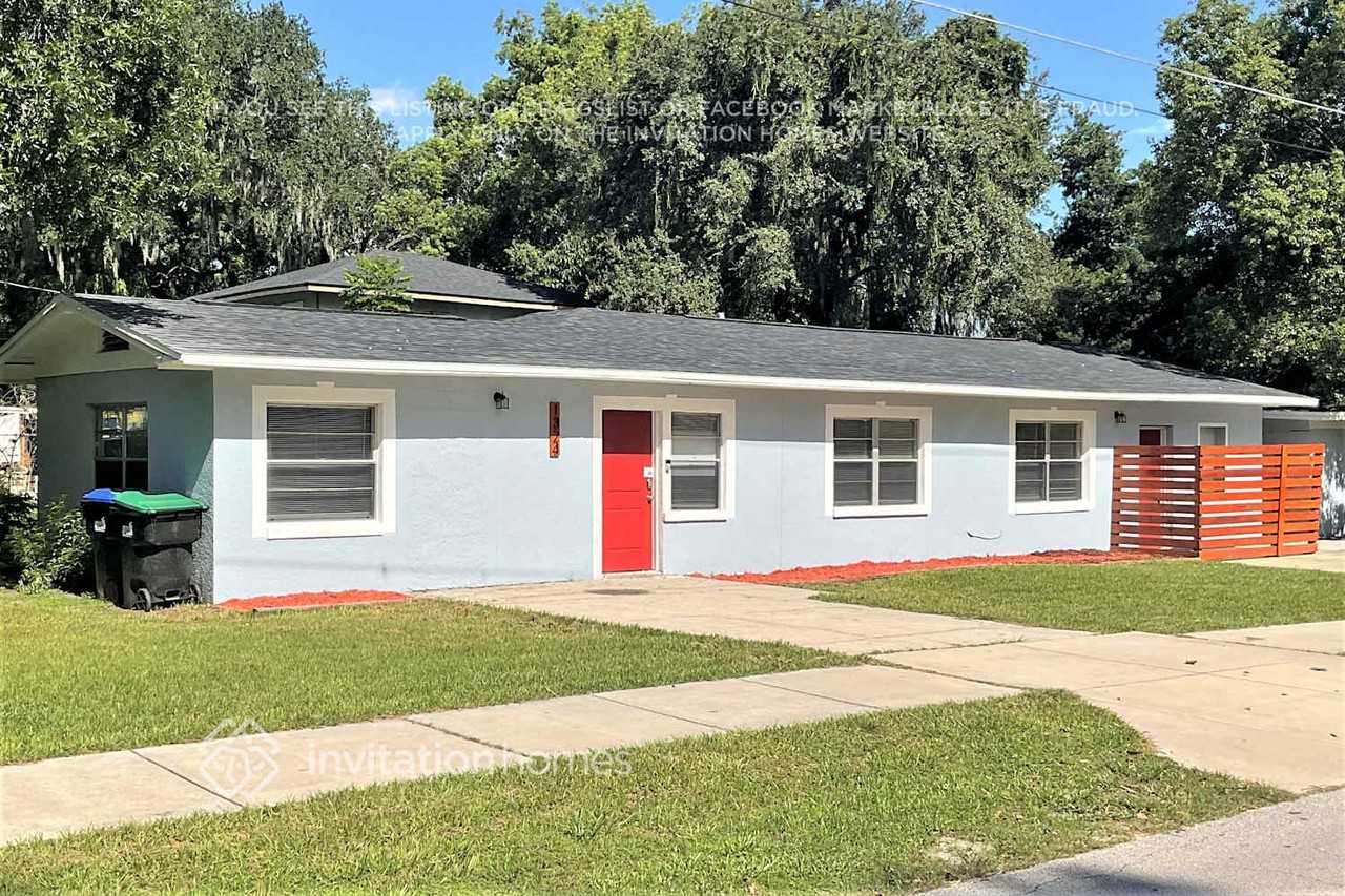 1324 37th St - Photo 2 of 19