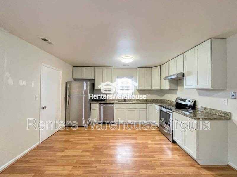 1074 Bland St - Photo 7 of 23