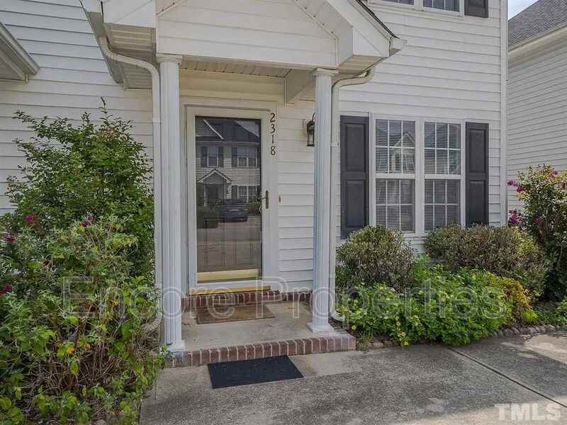 2318 Turtle Point Dr - Photo 3 of 18