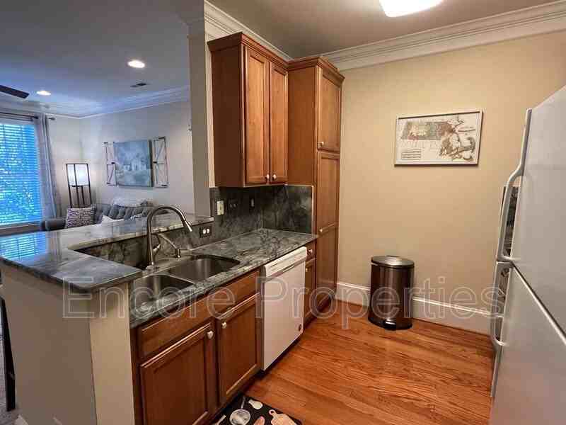 927 Portstewart Drive #927 - Photo 4 of 18