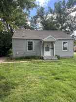 2040 Sw Medford Ave - Photo 1 of 1