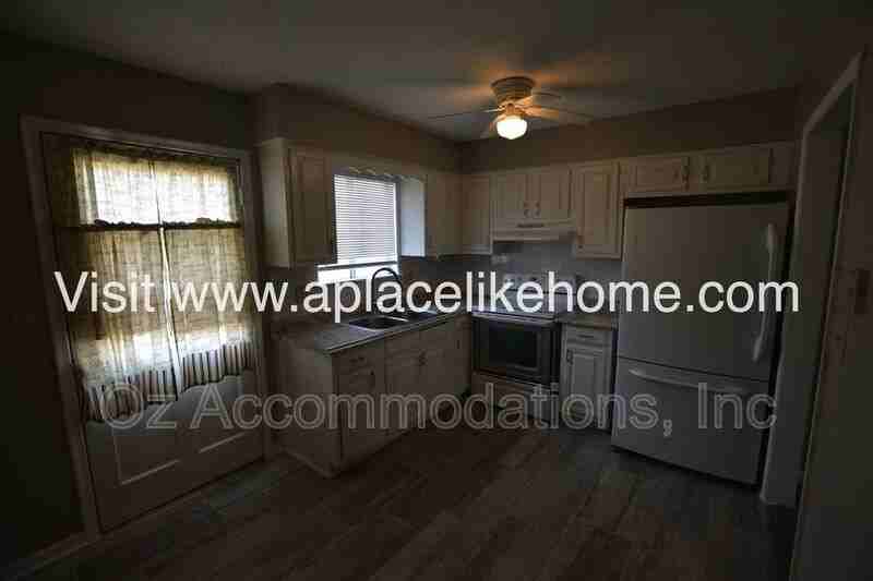 1606 N 63rd Pl - Photo 4 of 14