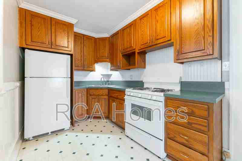 4025 S State Ave - Photo 3 of 15