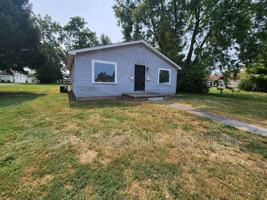 featured image of 2117 Cleveland Ave #1