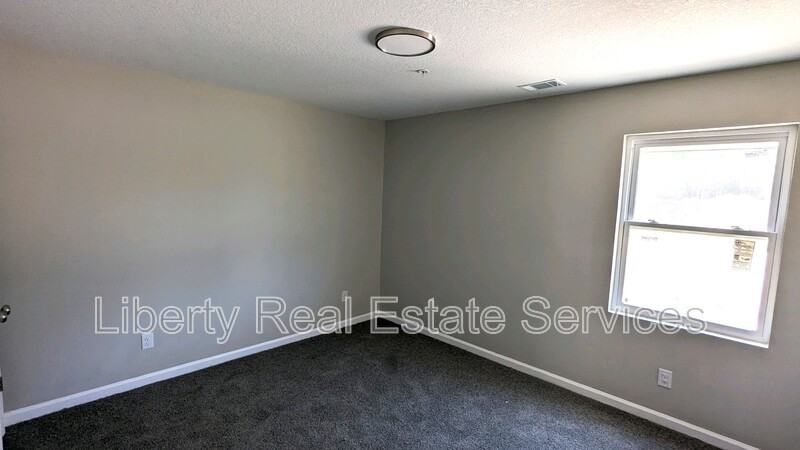 1474 Kelly Dr #11 - Photo 7 of 9