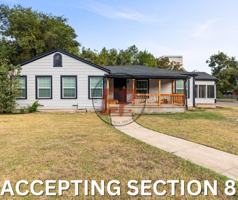 featured image of 3201 Live Oak Ave