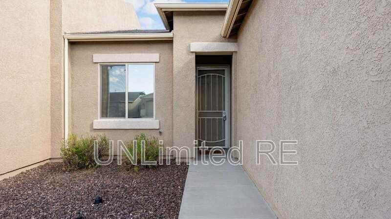 6816 E Arden Ct - Photo 4 of 30