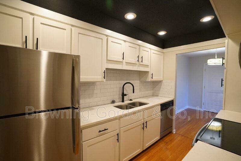 5025 Hillsboro Pike Apt 14f - Photo 2 of 13