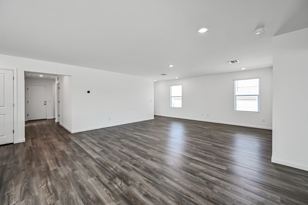 1845 Yance Drive - Photo 4 of 27