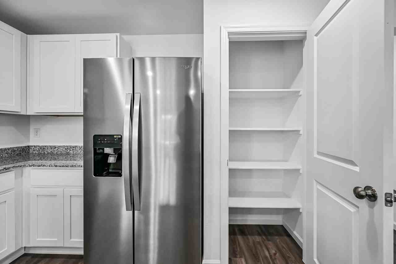 1845 Yance Drive - Photo 6 of 27