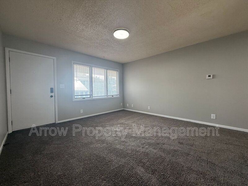 1323 Sst #2 - Photo 2 of 7