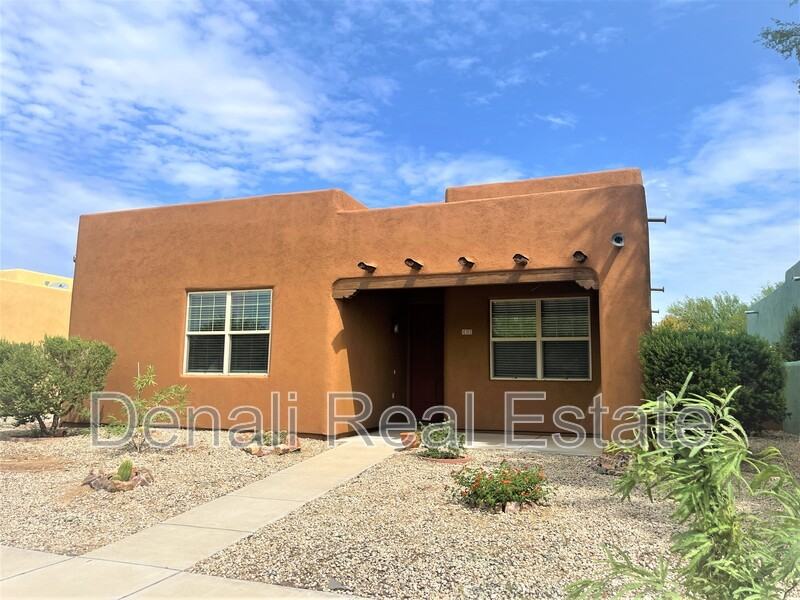 10369 E Roylstons Ln - Photo 2 of 28