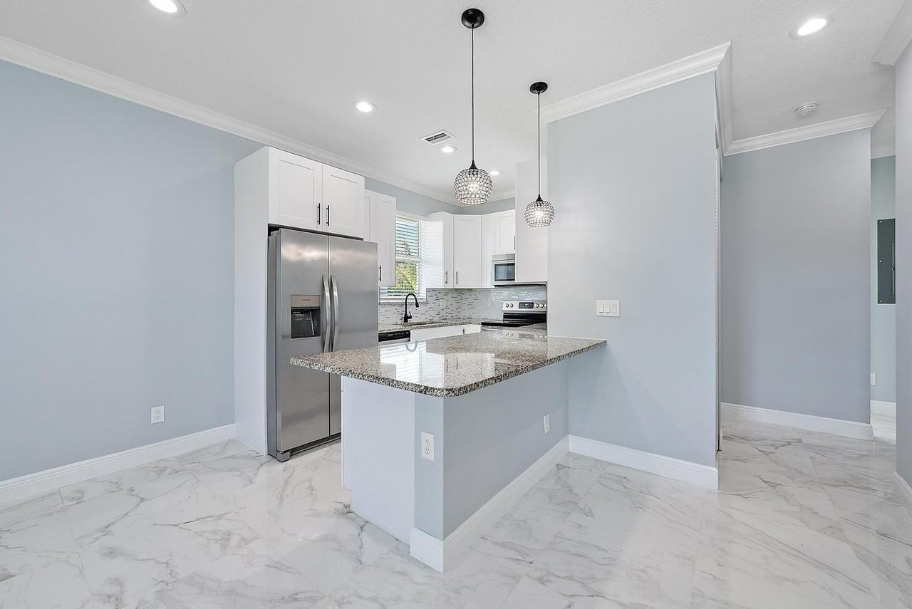 4822 Southeast Flounder Avenue - Photo 2 of 12