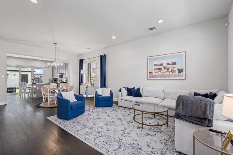 3207 Forest Park Blvd - Photo 4 of 18