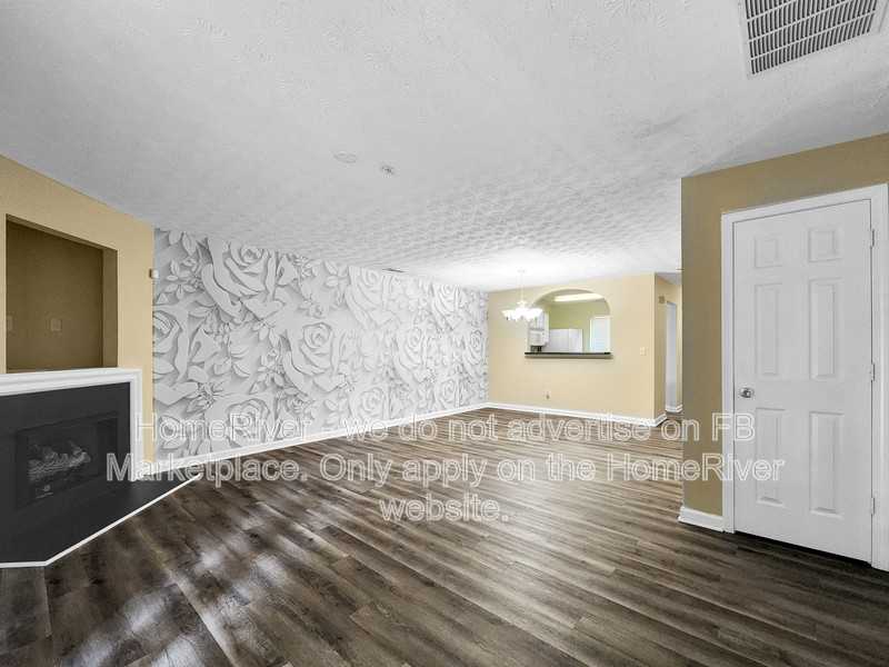 3188 Panthers Trce - Photo 6 of 16