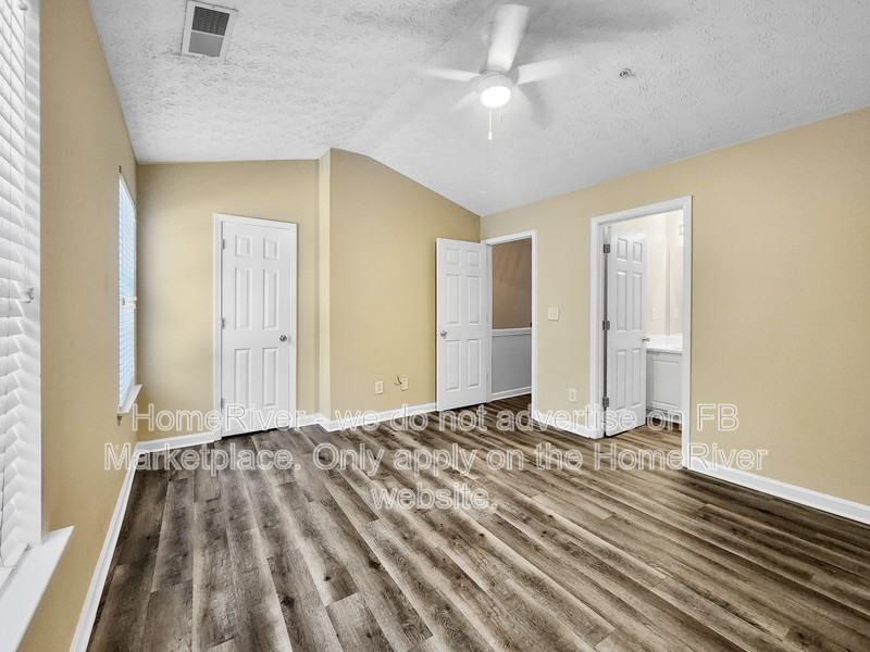 3188 Panthers Trce - Photo 4 of 16