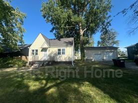 5417 S 49th St - Photo 1 of 1