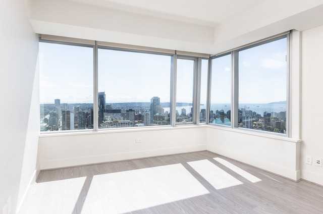 677 Howe Street #3901 - Photo 5 of 18