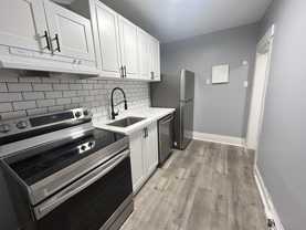 831 Main Street East/128 Carrick Ave L8M 1L6 - Photo 1 of 1