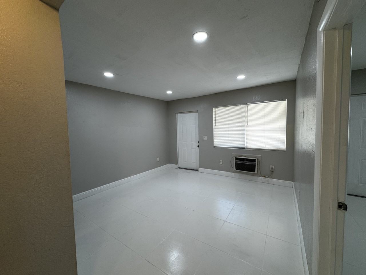 1920-1940 Washington Avenue - Photo 4 of 24