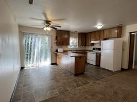 featured image of 835 W 4th Ave