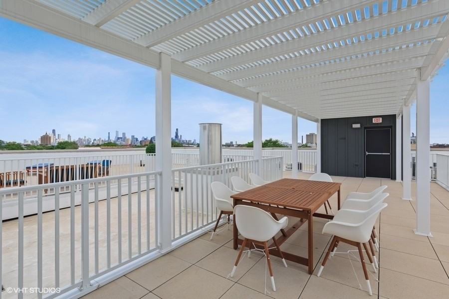 2353 West Wabansia Avenue - Photo 7 of 16