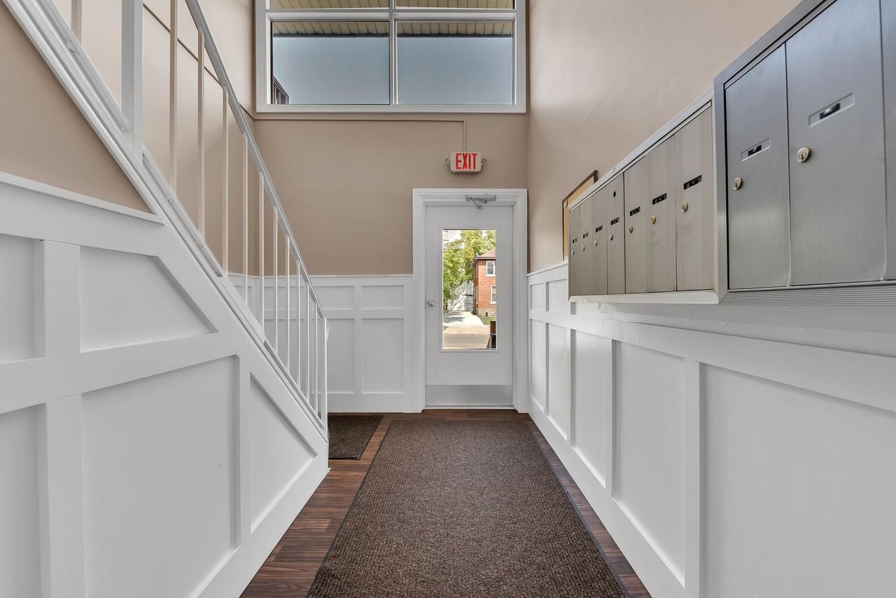 825 Clinton River Drive - Photo 7 of 23