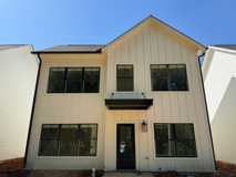 1203 Ivy Rd #E - Photo 1 of 1