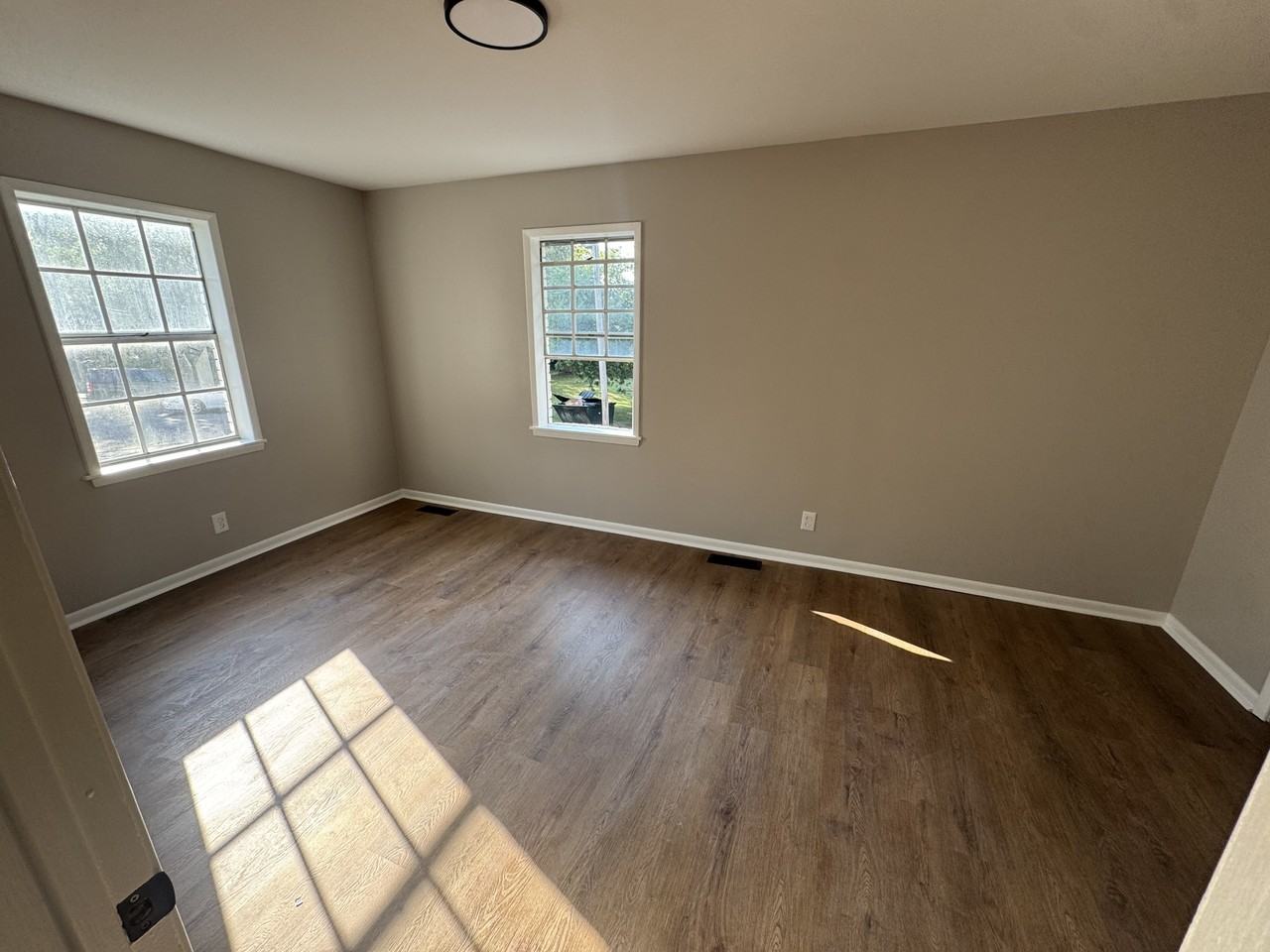 254 Lake Dr Unit 1 - Photo 2 of 10