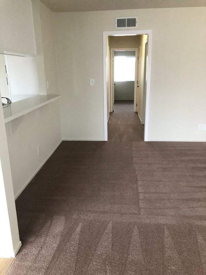 Westbay Elden - Photo 5 of 11