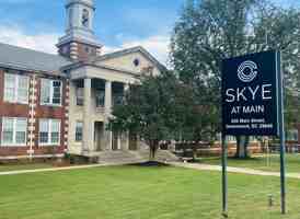 featured image of 835 Main St S